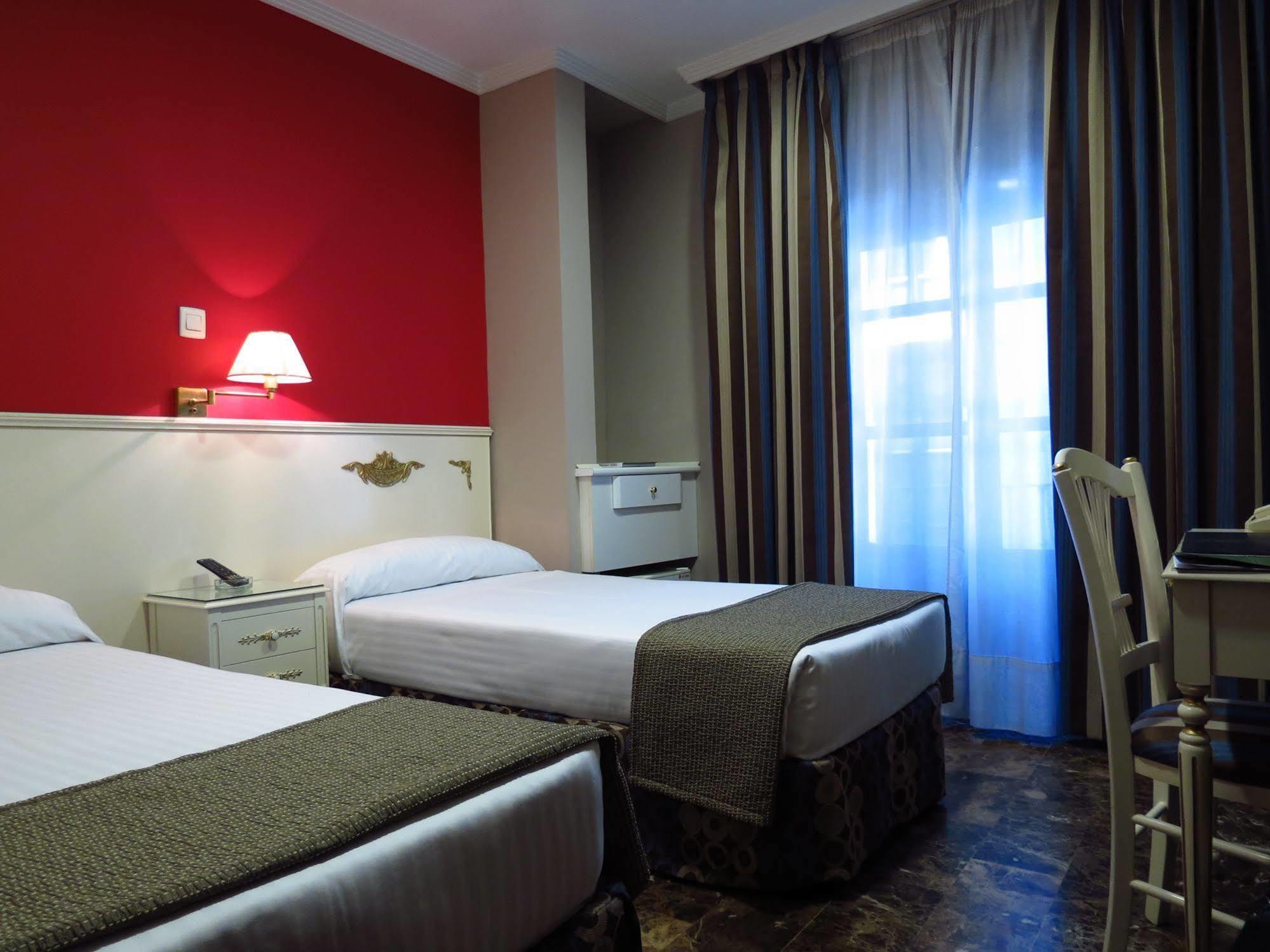 Hotel Boutique Catedral Valladolid Værelse billede